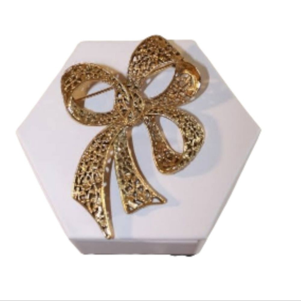 Vintage Large Bow Brooch Pin  2 Inch Width Gold Tone Lattice
